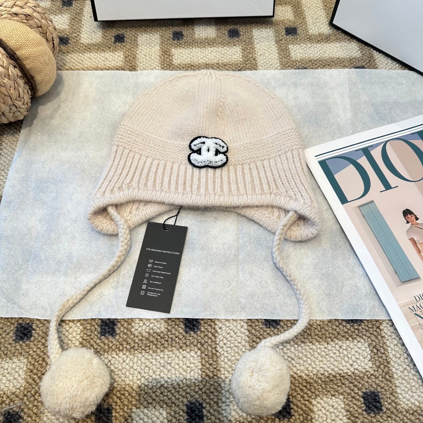 Chanel Fall/Winter Cream White Wool Knitting Beanie 960069