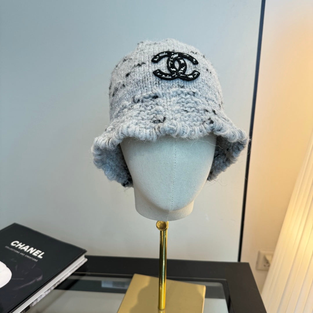 Chanel New Knitted Bucket Hat Light Gray in Fibrous 980146