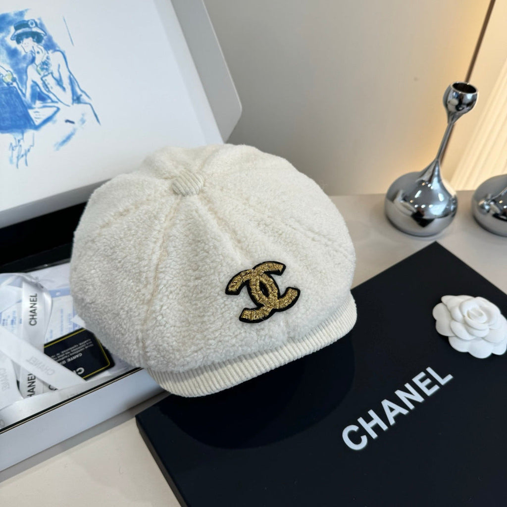 Chanel Wool Cap White in Fibrous 980124