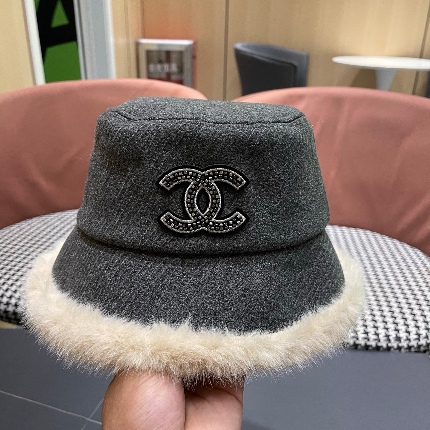 Chanel Korean Style Bucket Hat Gray Plush Fleece 979917