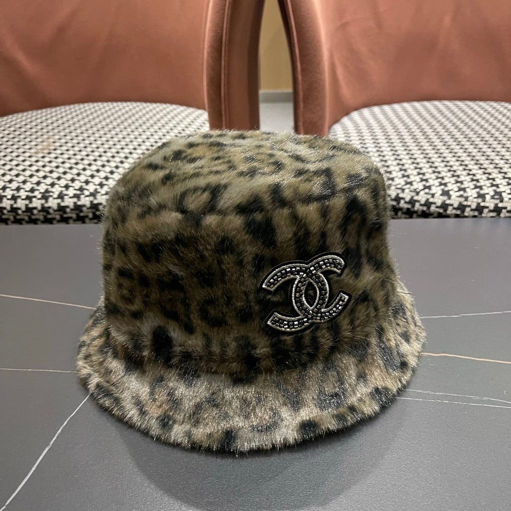 Chanel Korean Style Leopard Print Brown Green Plush Hat 979911