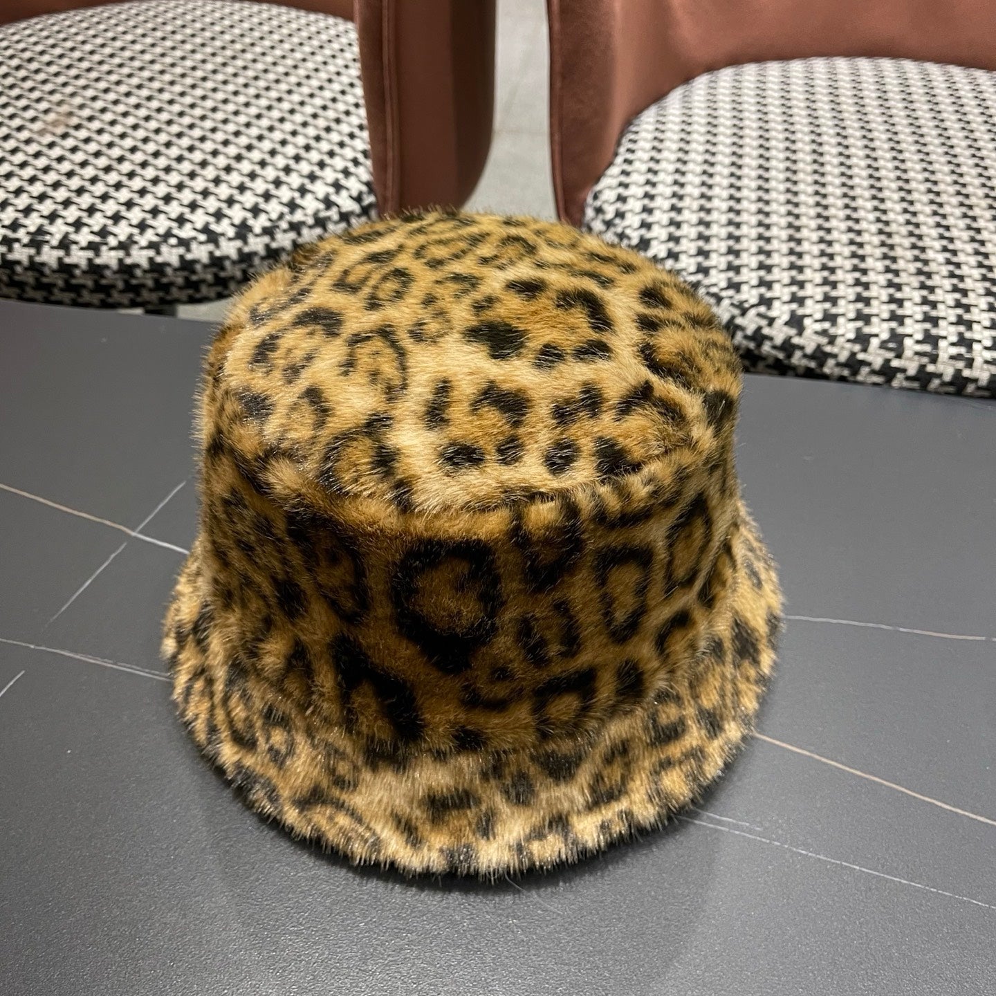 Chanel Korean Style Leopard Print Dark Brown Plush Hat 979909