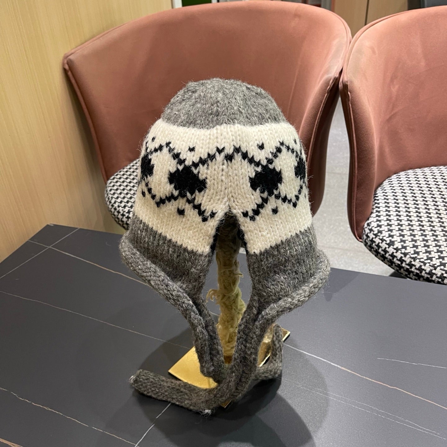 Celine 25 Fair Isle Gray Knitted Tie-Wrap Wool Hat 980013