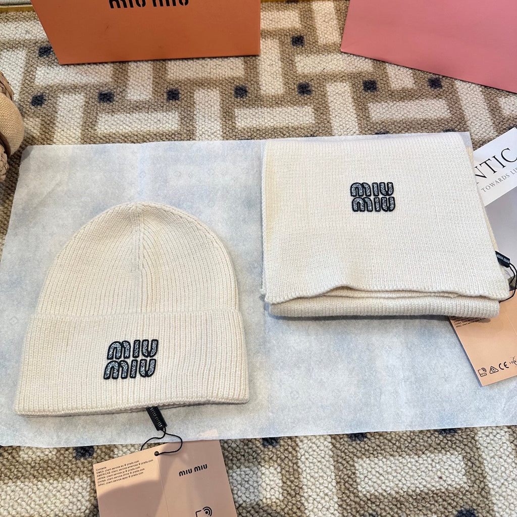 Miu Miu Cream Wool Knit Set 979749