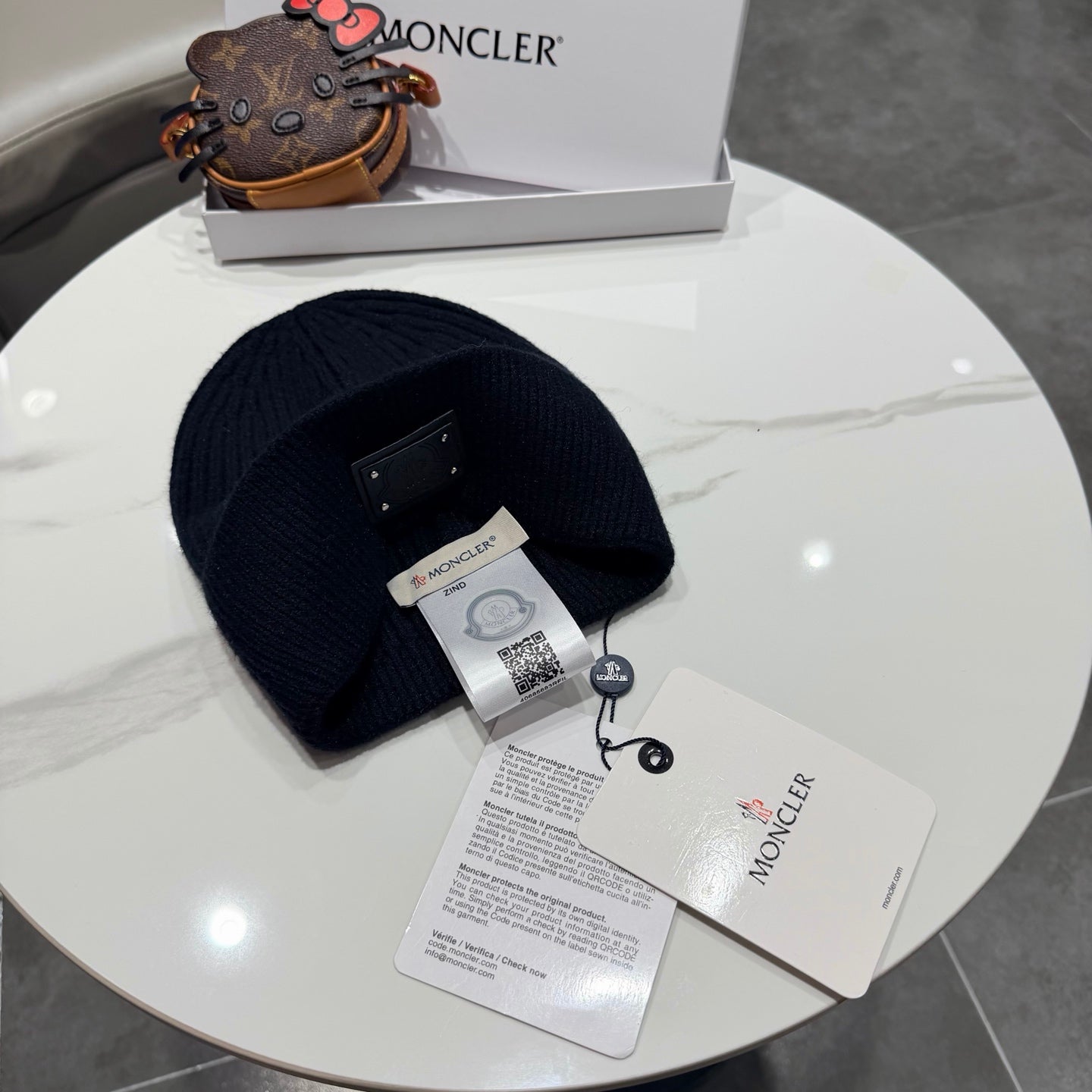 Moncler Black Knitted Beanie 980310