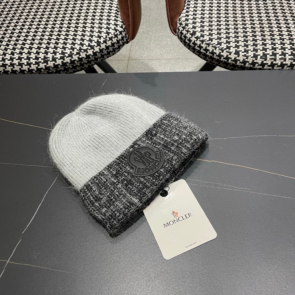 Moncler Korean Style Fleece-Lined Melange Grey Knitted Beanie 980074
