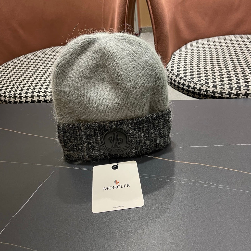 Moncler Korean Style Fleece-Lined Melange Grey Knitted Beanie 980074