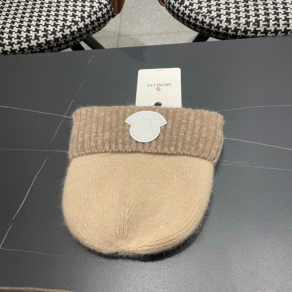 Moncler Korean Style Fleece-Lined Taupe Knitted Beanie 980075