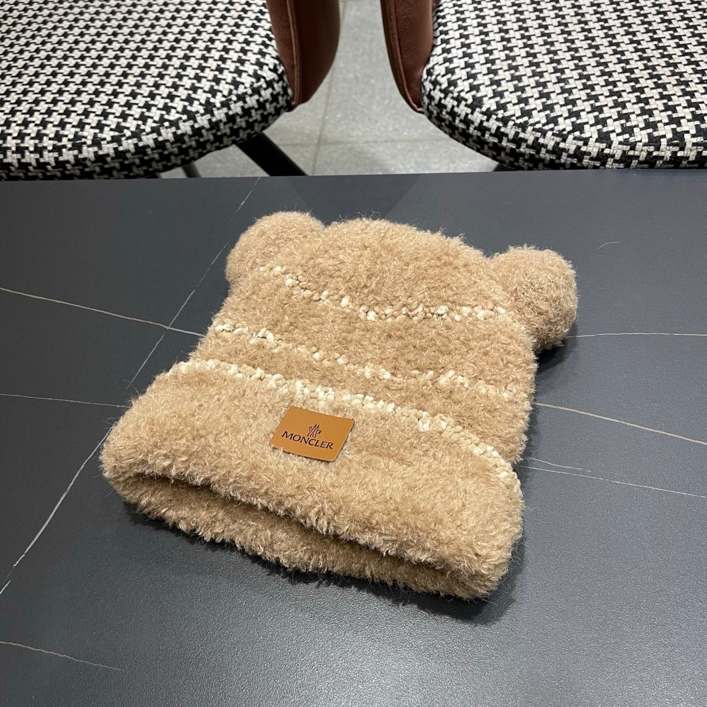 Moncler Cute Bear Fleece-Lined Warm Knitted Brown Hat 980002