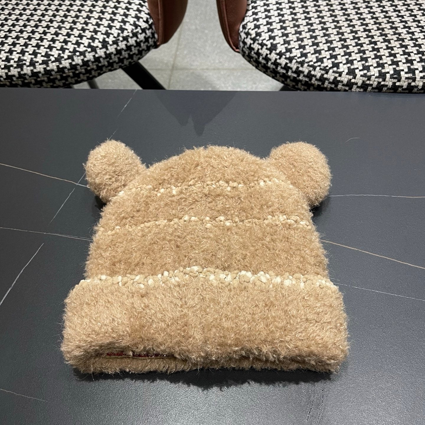 Moncler Cute Bear Fleece-Lined Warm Knitted Brown Hat 980002