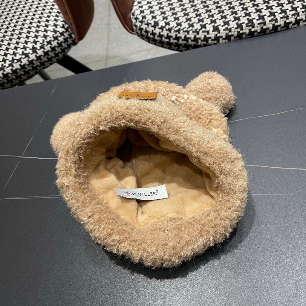 Moncler Cute Bear Fleece-Lined Warm Knitted Brown Hat 980002