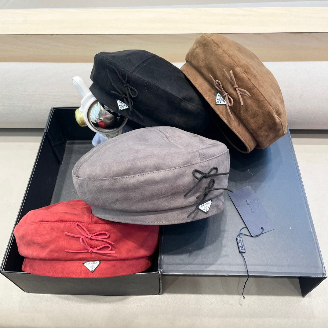 Prada 25 Women's Beret Gray in Cloth 123101
