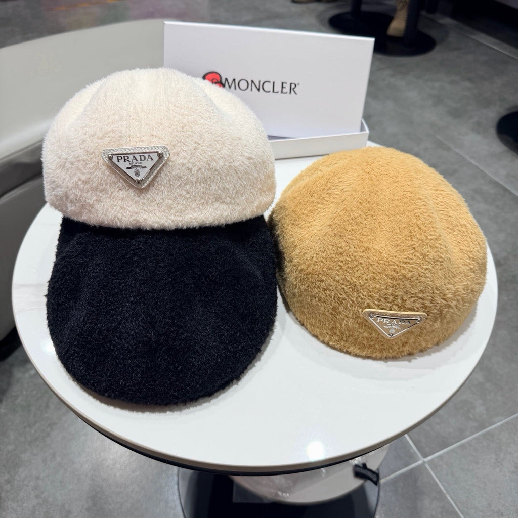 Prada 25 Iceland Beret Camel in Cashmere 125814