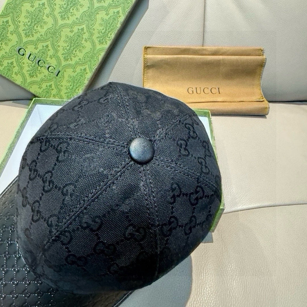 Gucci Classic Baseball Cap Black in Canvas Cowhide 193830