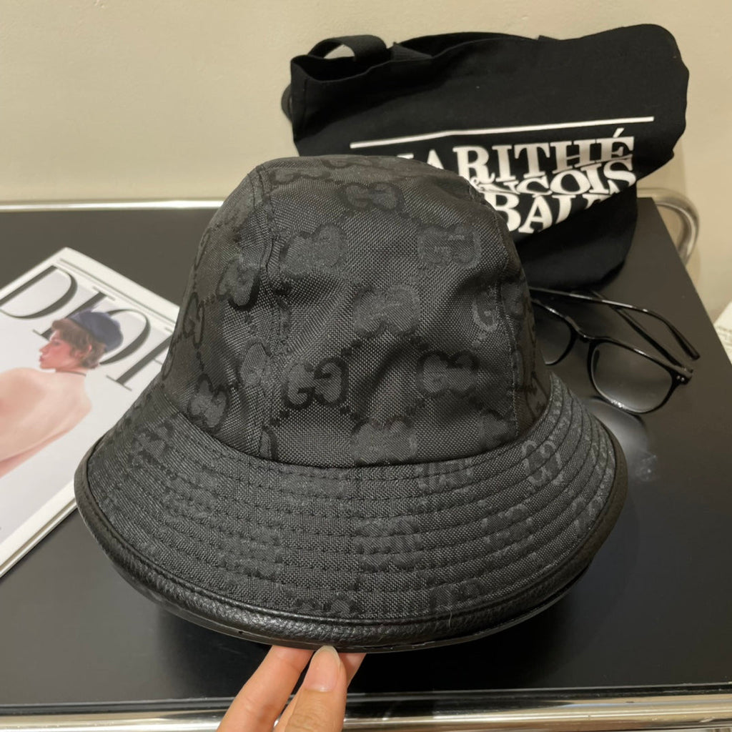 GUCCI Bucket Hat Black in Cloth 194197