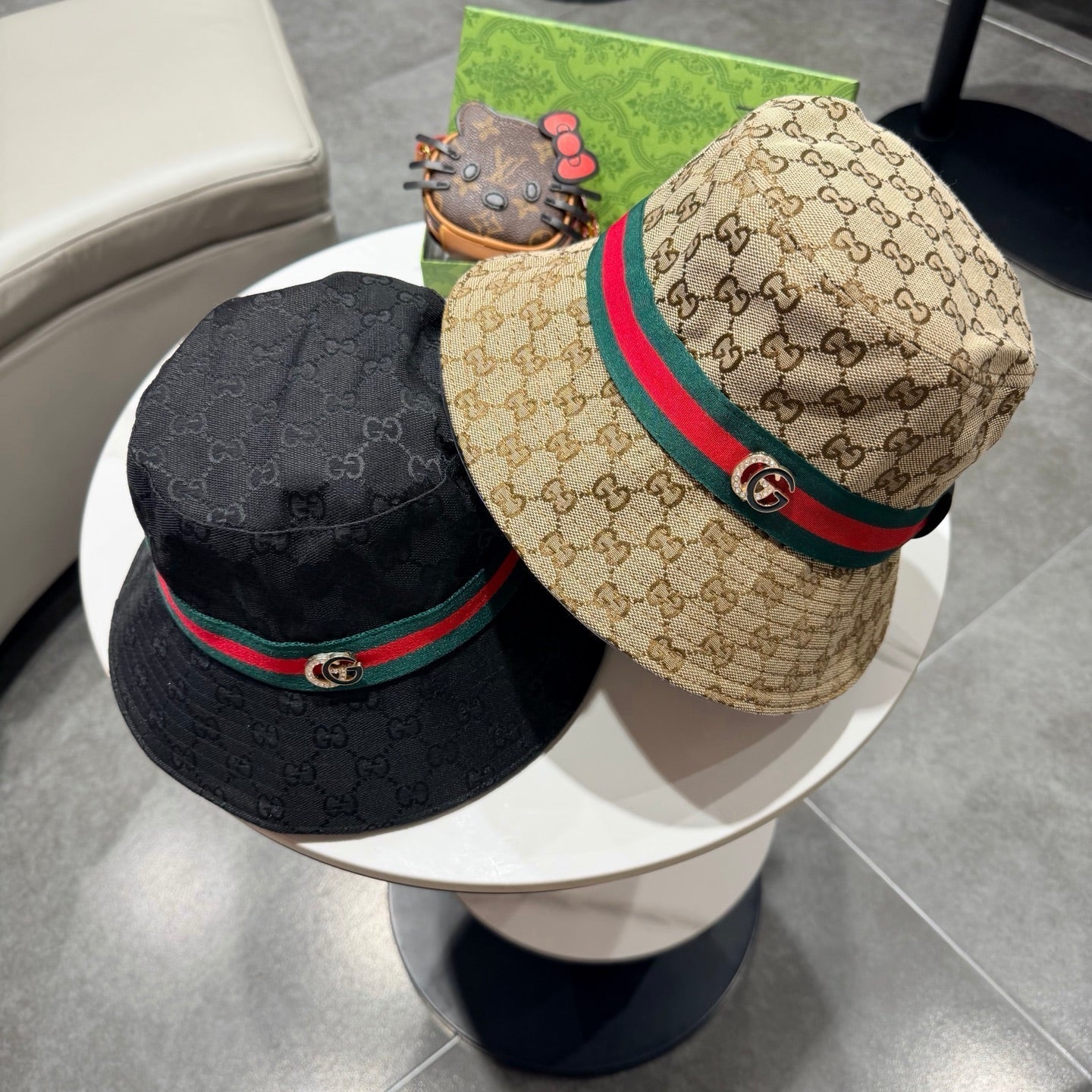 Gucci Bucket Hat Black in Cloth 194033