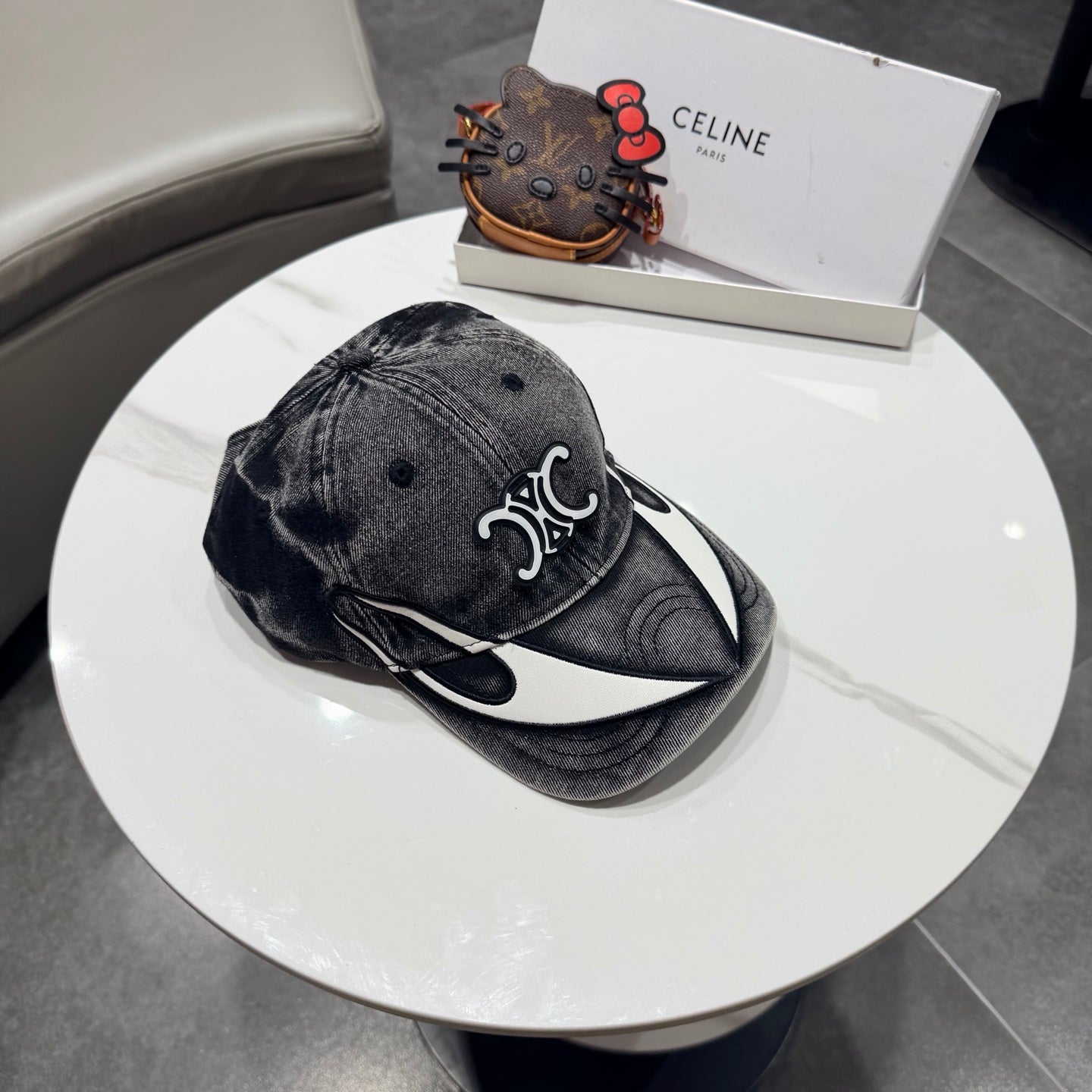 Celine Casual Trendy Baseball Cap Black in Cotton 197667