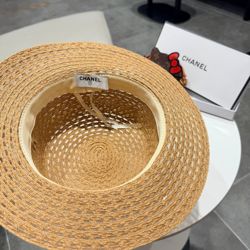 Chanel French Hat Elegant Pearl Camel in Straw 201562