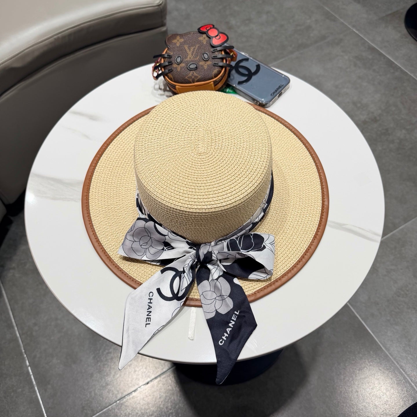 Chanel Flat-top Beige Straw Hat 201527