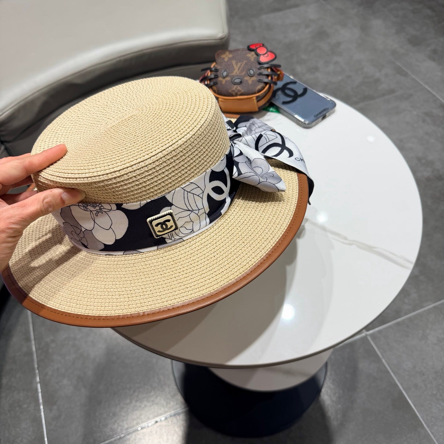 Chanel Flat-top Beige Straw Hat 201527