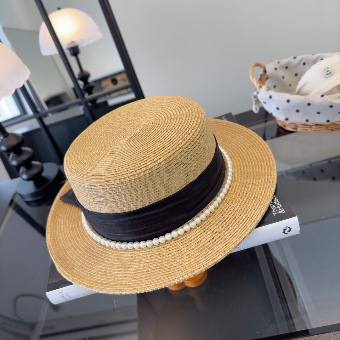 Chanel Elegant flat-top Beige Black in Straw Hat 205392