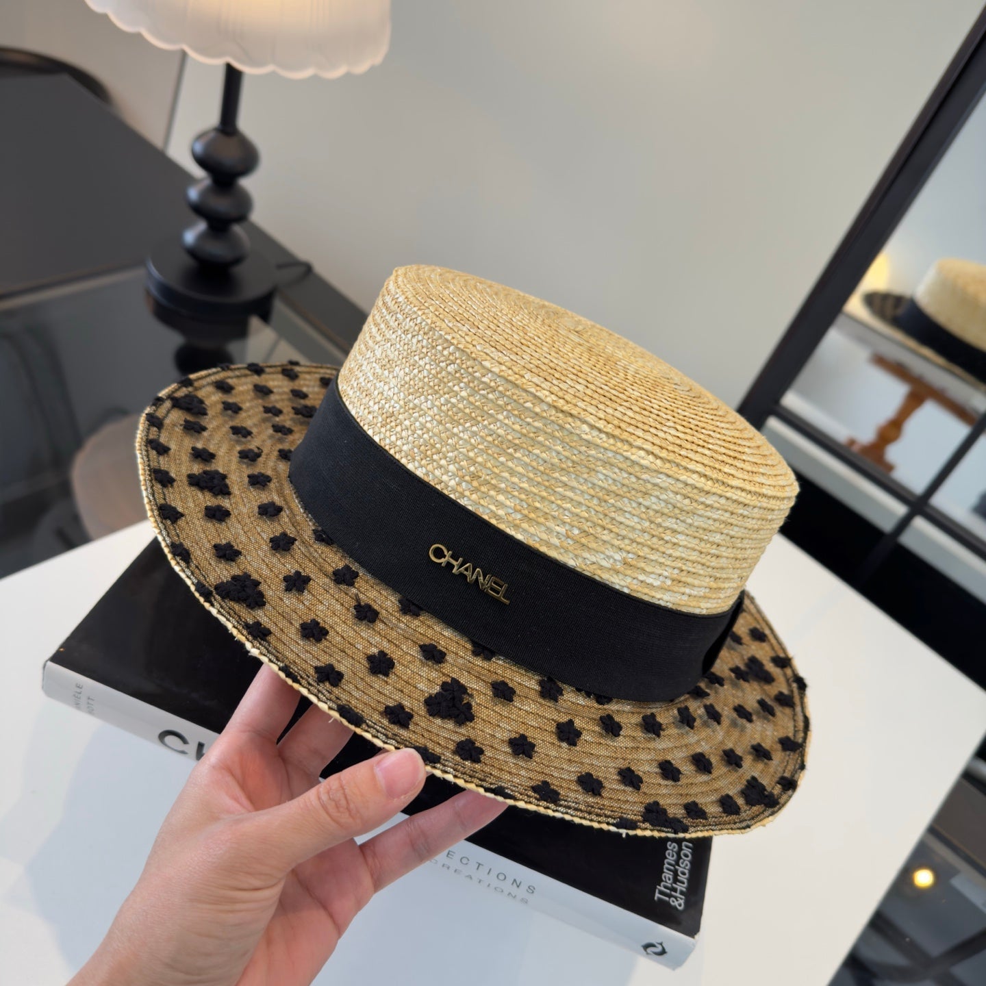 Chanel Beige Black Raffia straw hat 205379