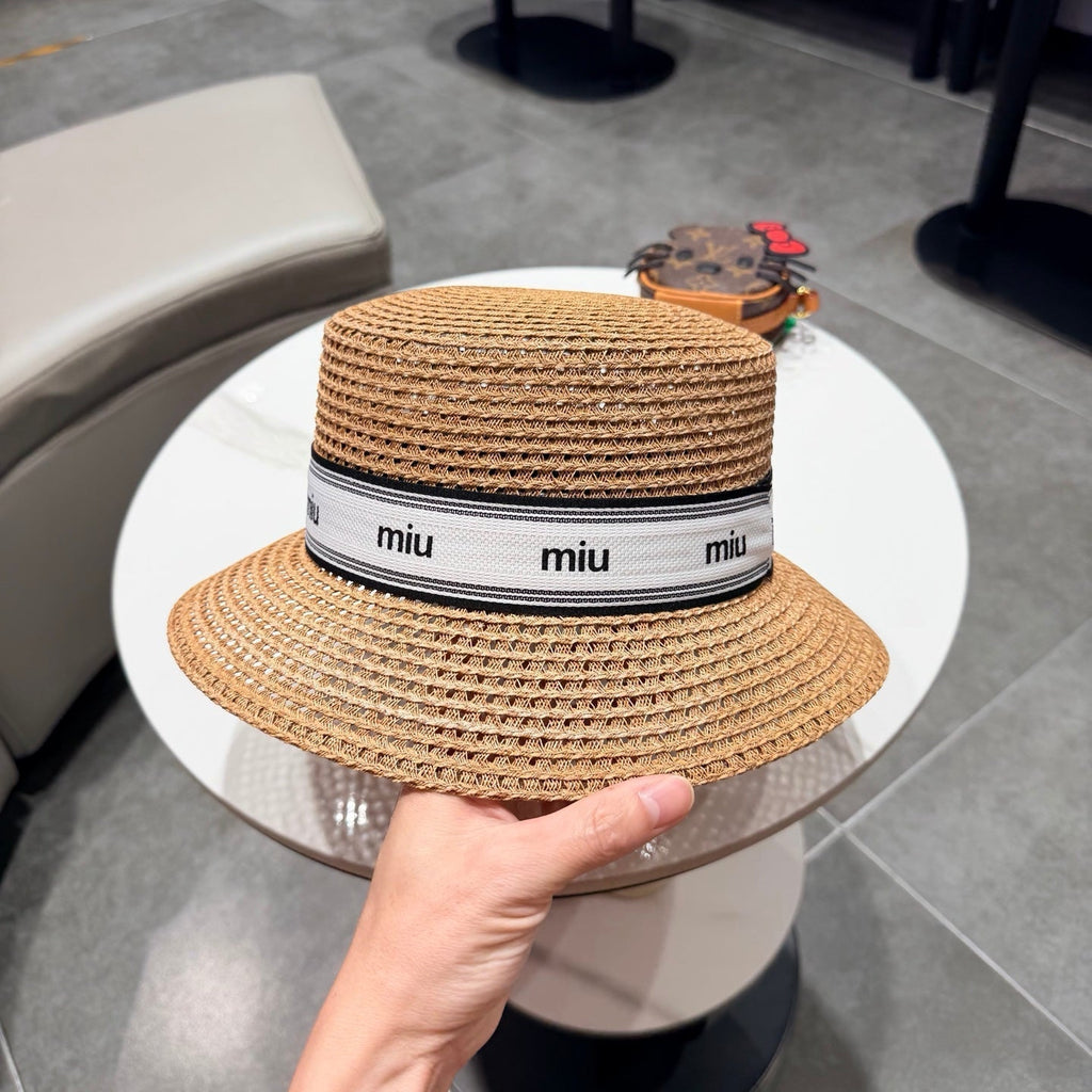 Miumiu Bucket Hat Camel White in Straw 205584