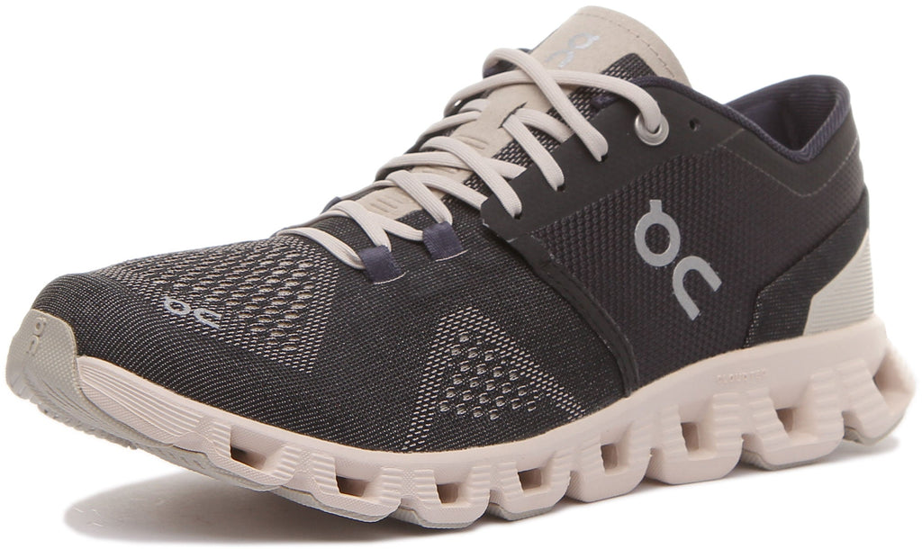 On Running Cloud X In Black For Womens