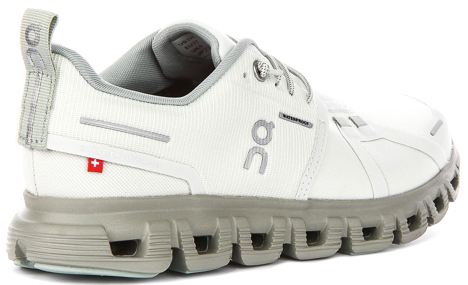 On Running Cloud 6 Waterproof In Green For Women