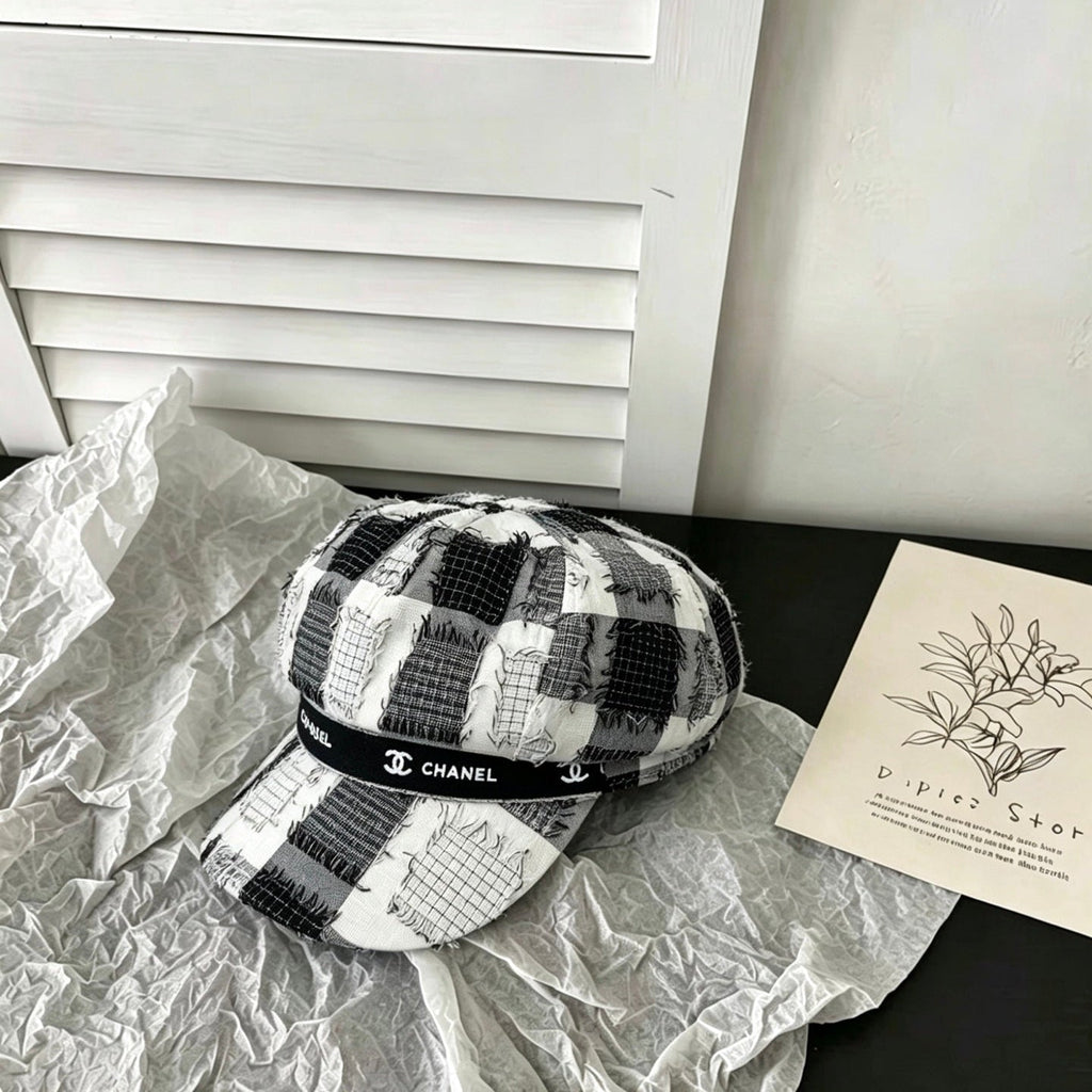 CC Beret Black White 212587