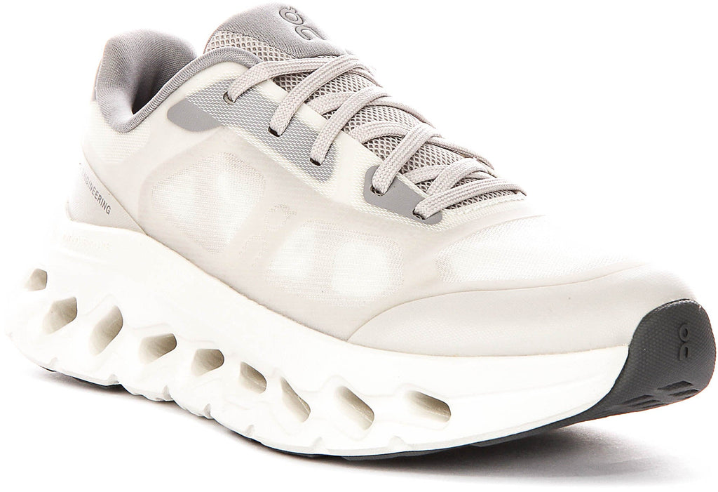 On Running Cloudtilt Remix In Ivory For Women