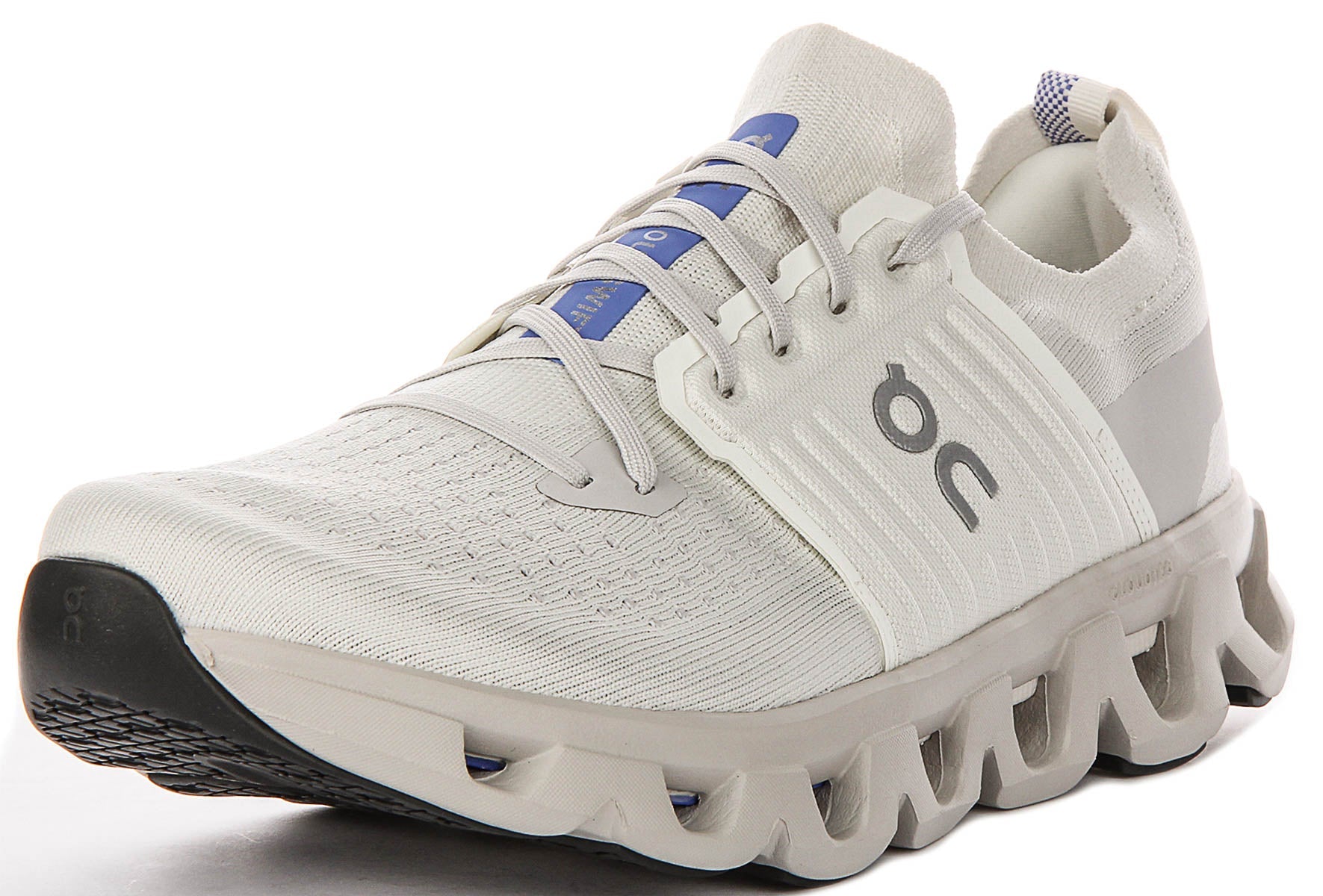 On Running Cloudswift 4 In Ivory For Men