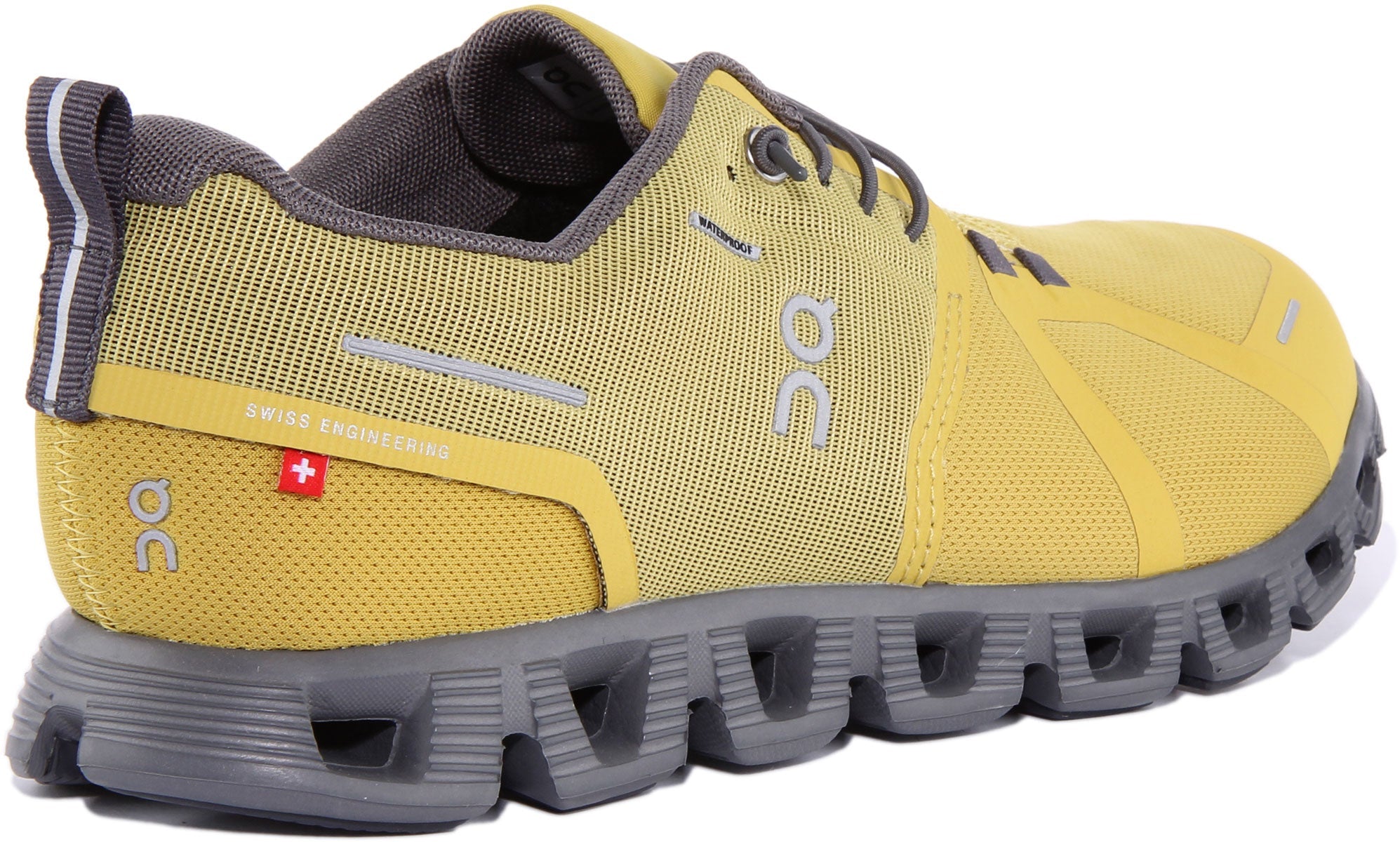 On Running Cloud 5 Waterproof In Mustard For Men