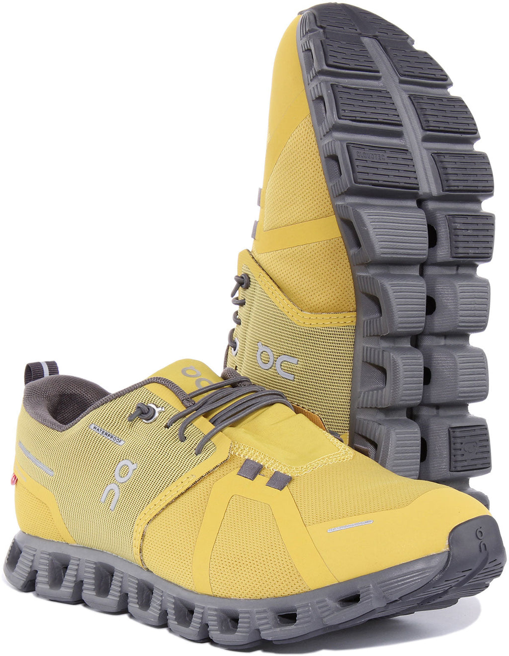 On Running Cloud 5 Waterproof In Mustard For Men