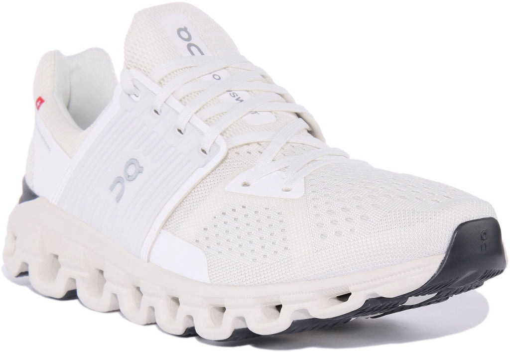 On Running Cloudswift In White For Men