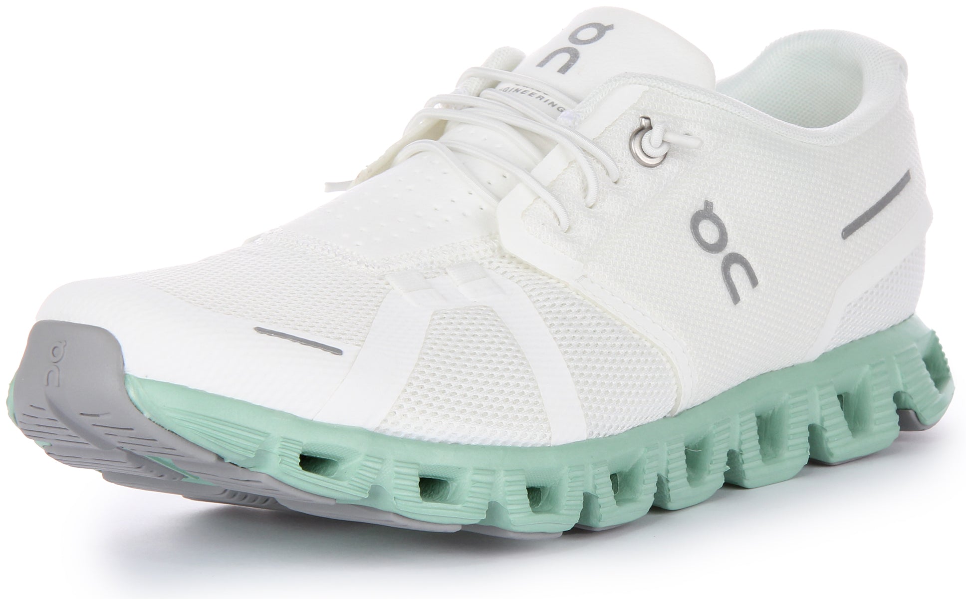 On Running Cloud 5 In White For Men