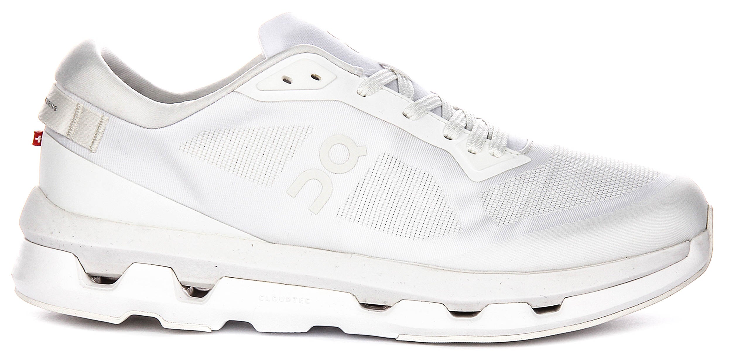 On Running Cloudzone In White For Men