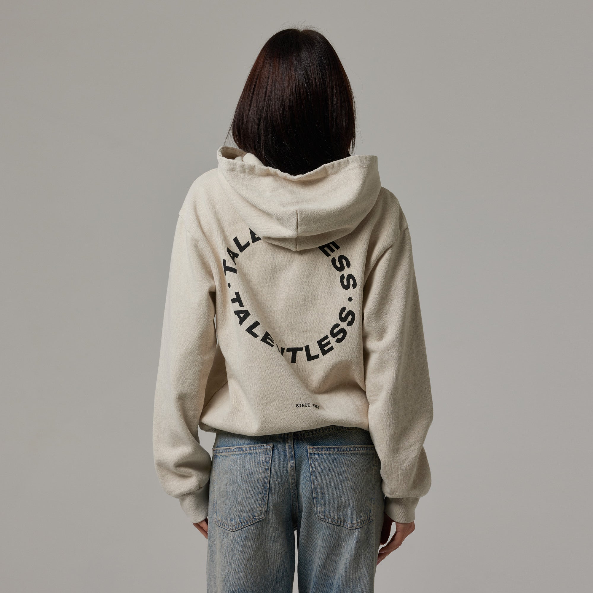 WOMENS CIRCLE LOGO HOODIE