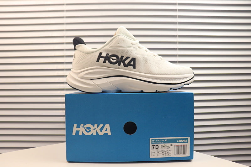 Hoka Clifton 10 Running Shoes - Lightweight Cushioned Trainer