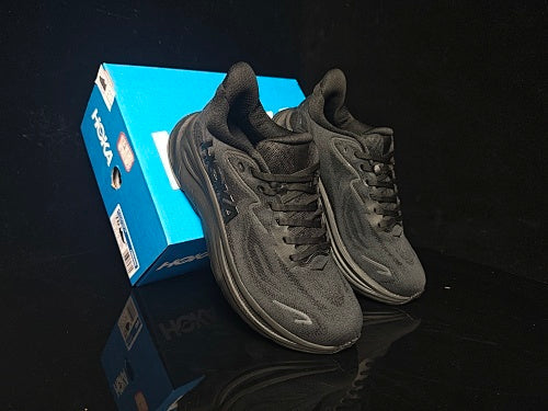 Hoka Clifton 10 Running Shoes - Lightweight Cushioned Trainer