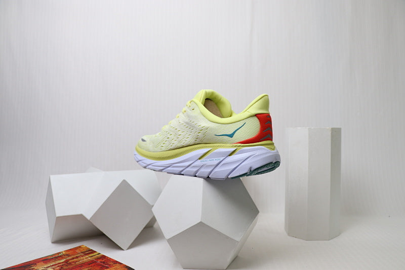 HOKA Clifton 8 Running Shoes