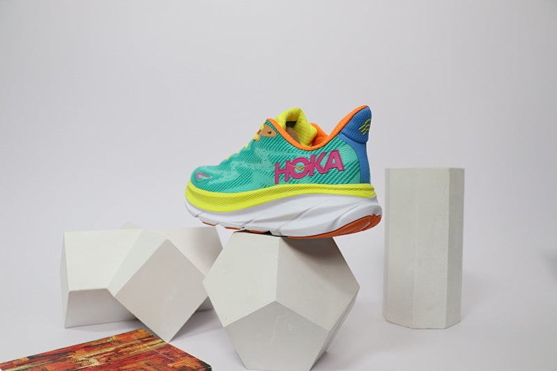 HOKA Clifton 9 Running Shoes