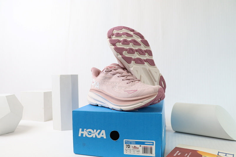 HOKA Clifton 9 Running Shoes