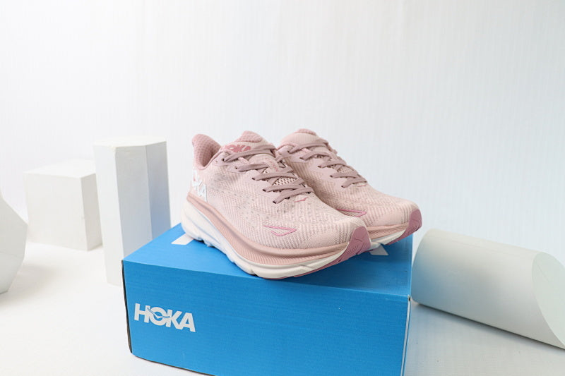 HOKA Clifton 9 Running Shoes