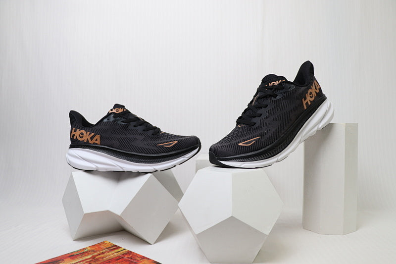 HOKA Clifton 9 Running Shoes