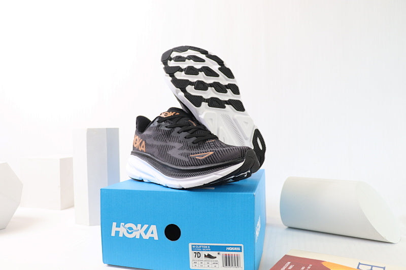 HOKA Clifton 9 Running Shoes