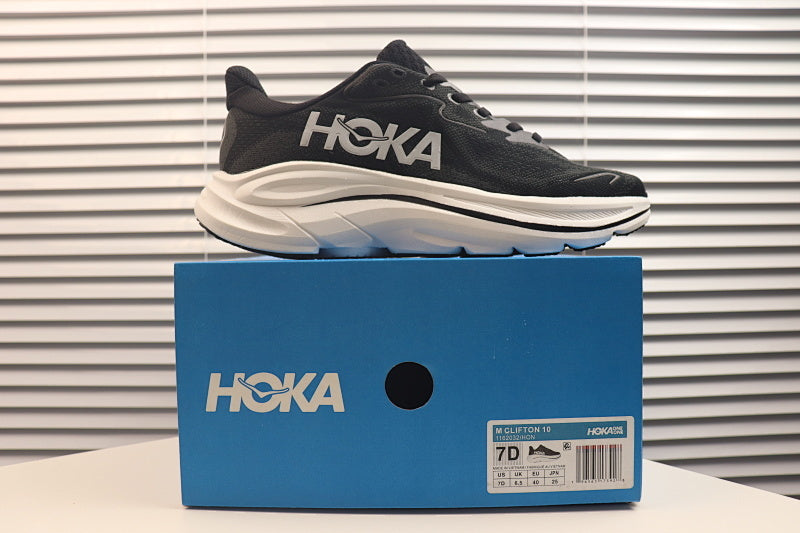 Hoka Clifton 10 Running Shoes - Lightweight Cushioned Trainer