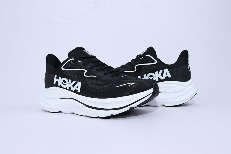 Hoka Clifton 10 Running Shoes - Lightweight Cushioned Trainer