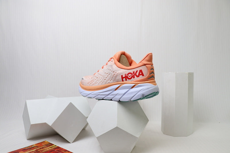 HOKA Clifton 8 Running Shoes