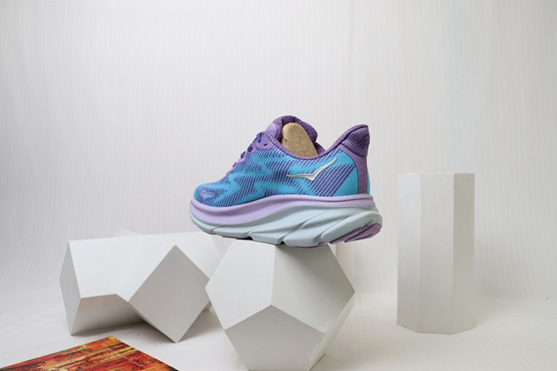 HOKA Clifton 9 Running Shoes